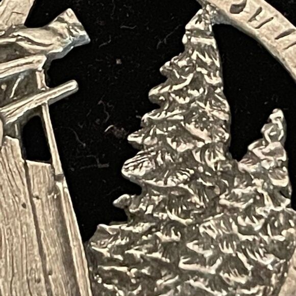 Vintage 2002 Birds & Bloom solid pewter Christmas ornament w/cardinal scene - Picture 8 of 12